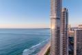 4 Bed apartment is oceanfront building