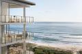 Coastal Elegance: New 3-Bed Palm Beach Apartment