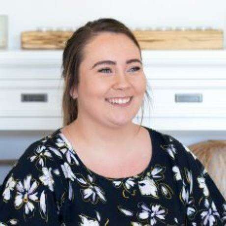 Melanie Roberts photo