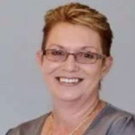 Amanda Feakins photo