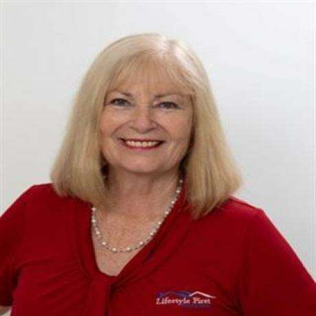 Lorraine O'Brien photo