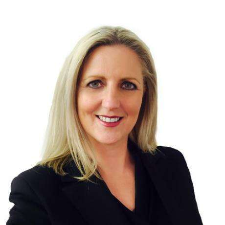 Danielle Harris photo