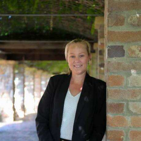 Katrina Radnidge photo