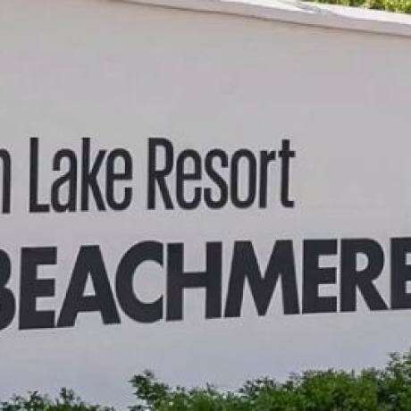 Palm Lake Resort Beachmere Bay photo