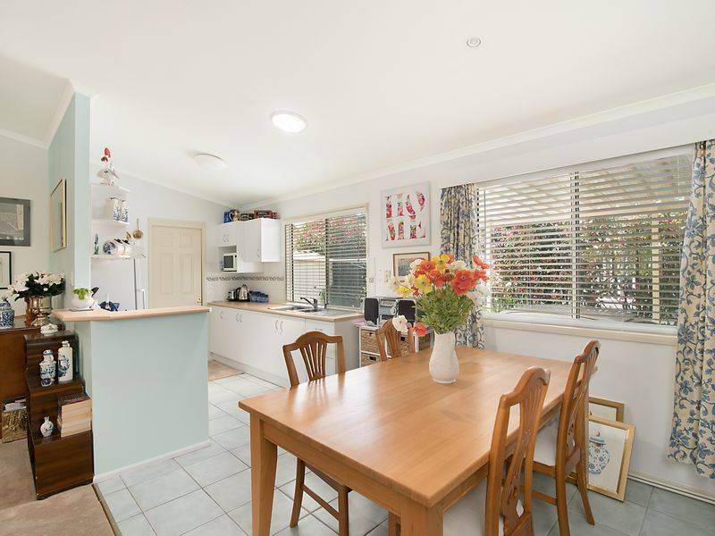 117b/2 Macleay Drive Budgewoi 1