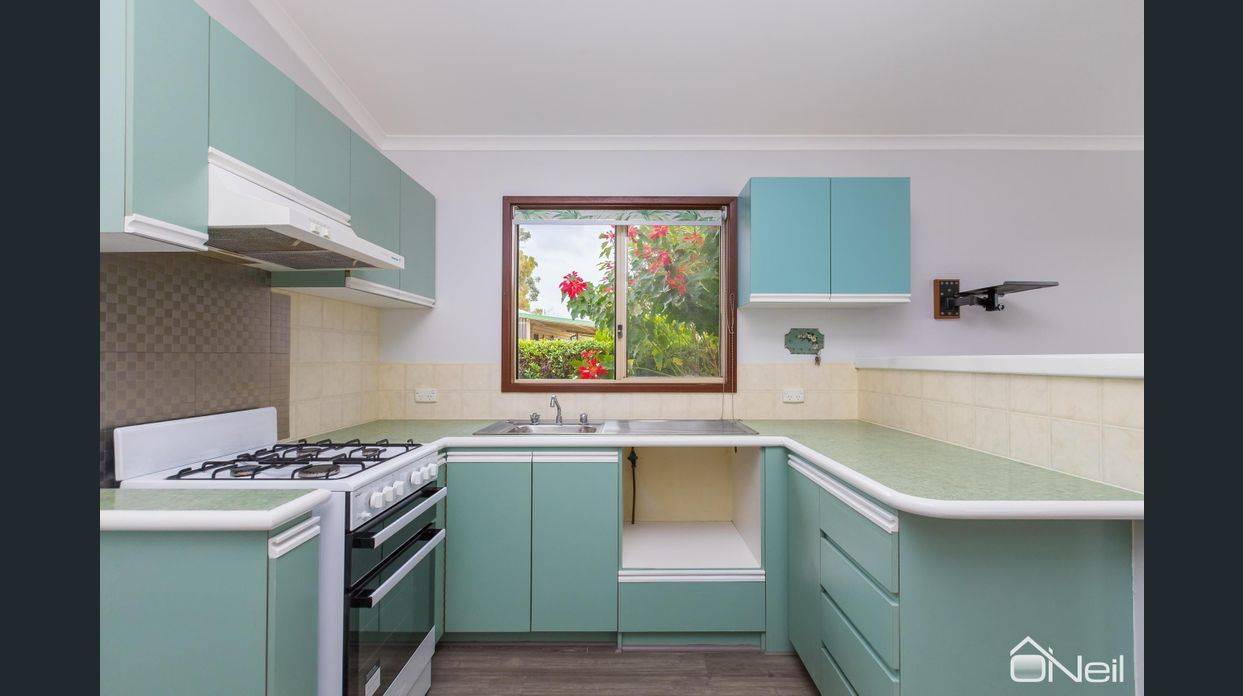 121/270 South Western Highway, Mount Richon, WA 6112 2