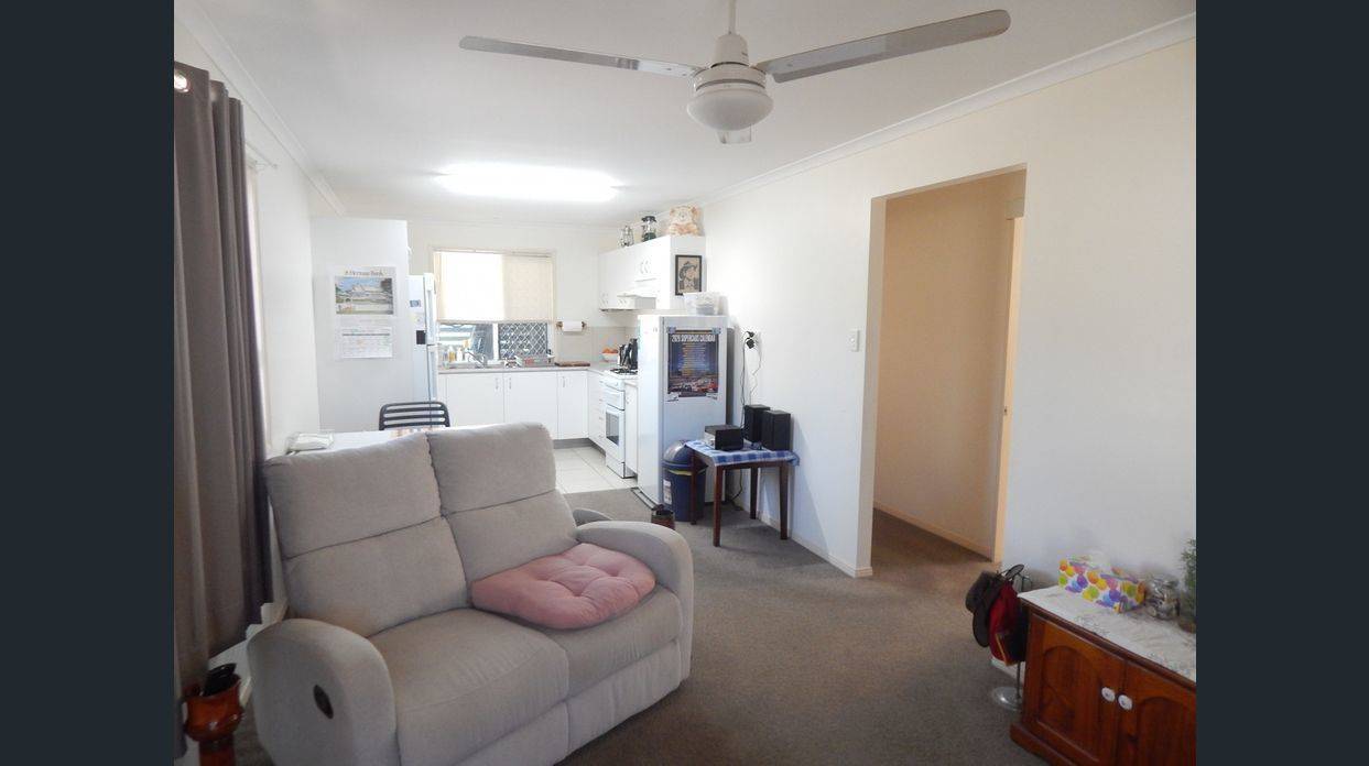 14/17 Arthur Street East, Nanango, Qld 4615 3