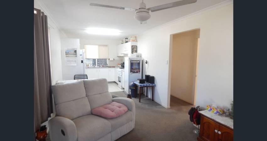 14/17 Arthur Street East, Nanango, Qld 4615 3