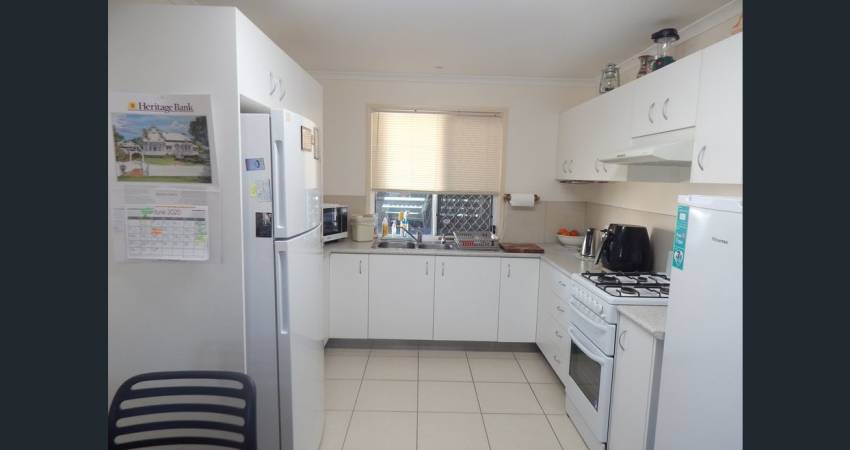 14/17 Arthur Street East, Nanango, Qld 4615 1
