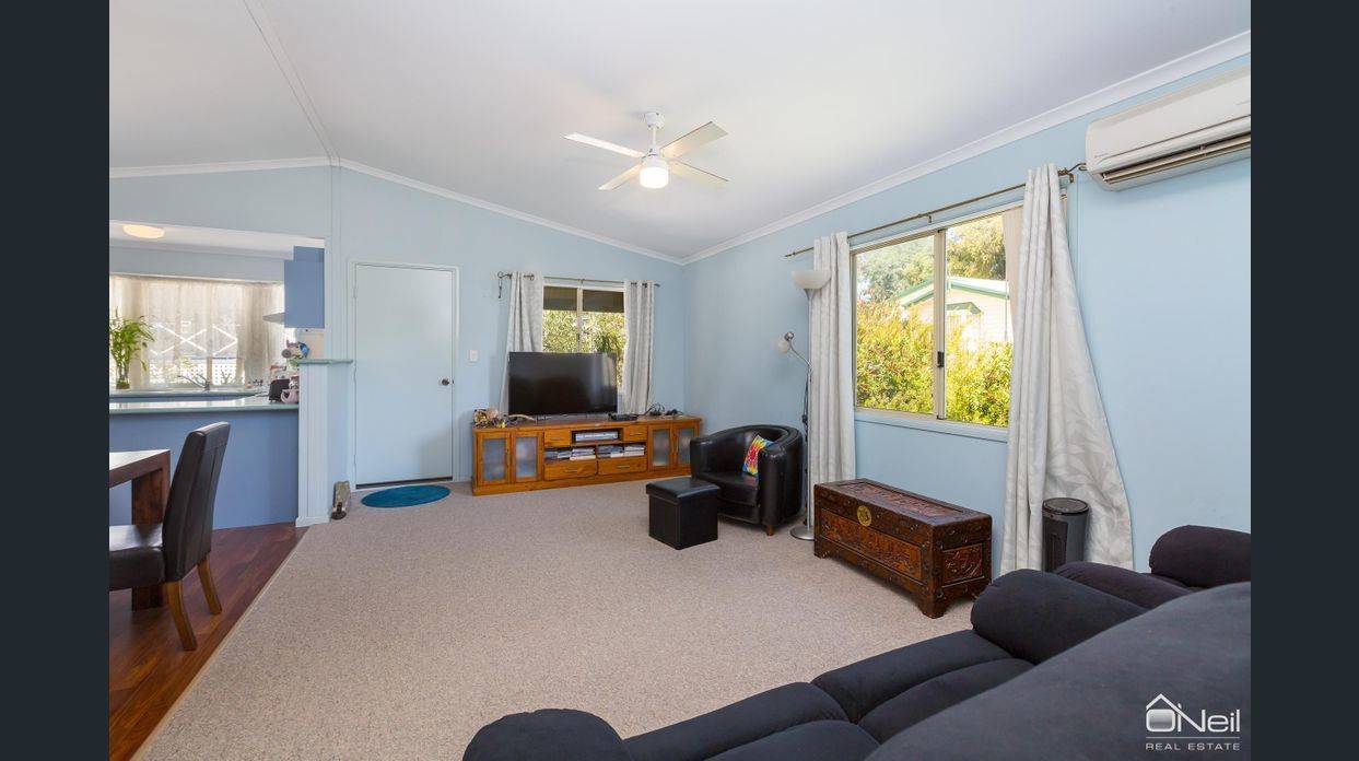 213/270 South Western Highway, Mount Richon, WA 6112 4