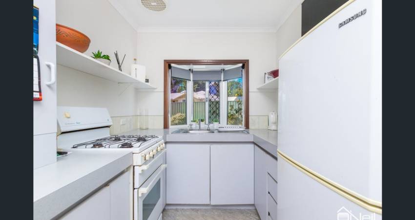 41/351 Hawtin Road, Forrestfield, WA 6058 1