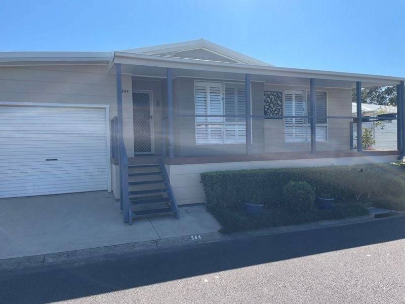 IMMACULATE CORNER BLOCK - Relocatable Living