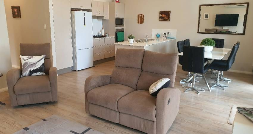 004/132 Findlay Avenue, Chain Valley Bay NSW 3