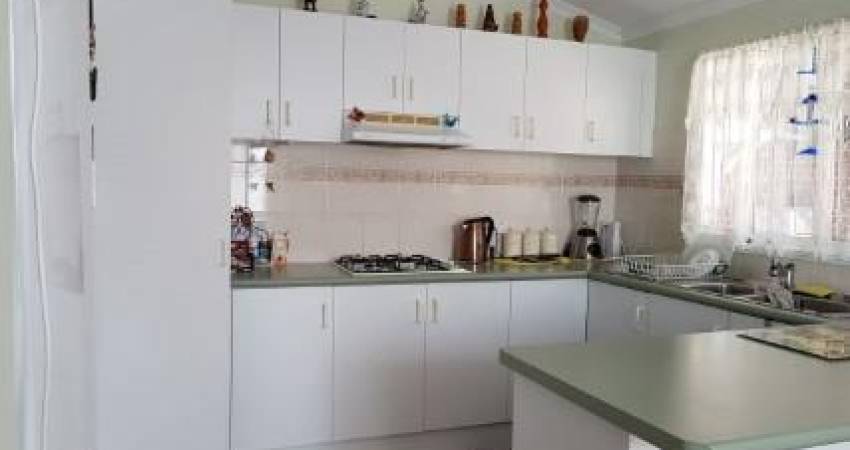 004 Redbank Palms Redbank QLD 4301-3