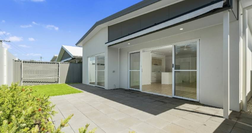 008 Orianna Sandstone Qld 4511-5
