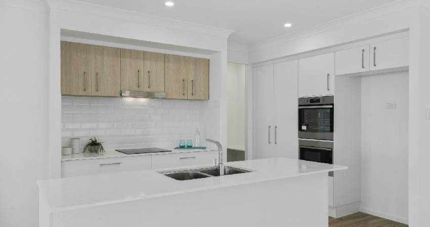 008 Orianna Sandstone Qld 4511-4