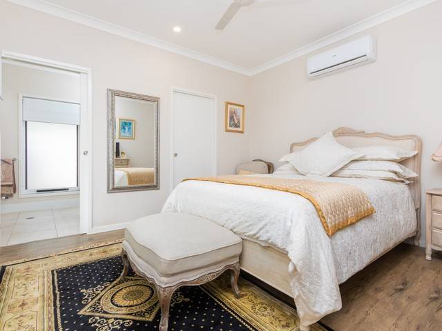 014 Orianna Sandstone Qld 4511-1