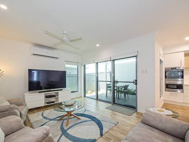 017 Orianna Sandstone Qld 4511-2