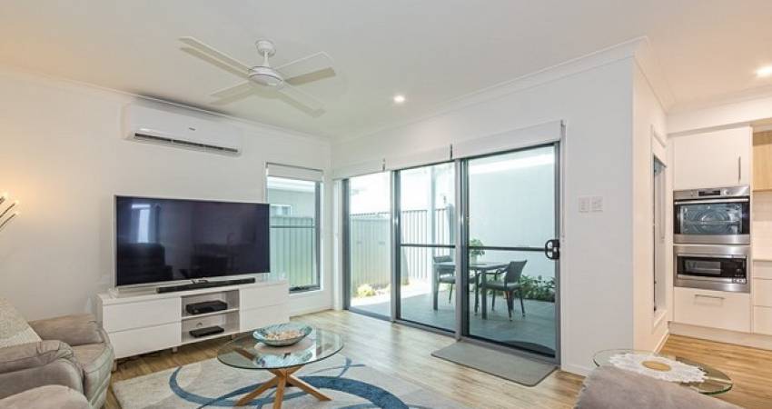 017 Orianna Sandstone Qld 4511-2