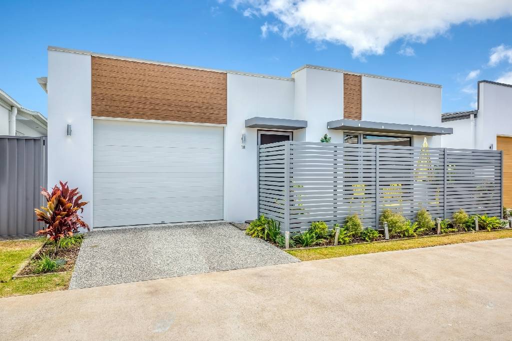 018 Orianna Sandstone Qld 4511-7