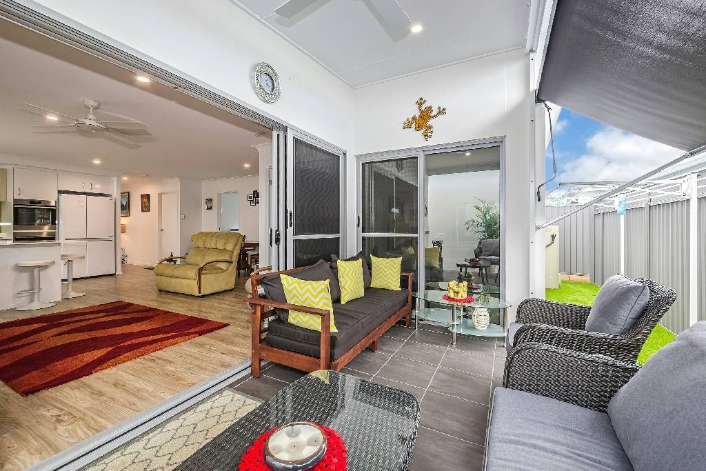 018 Orianna Sandstone Qld 4511-5