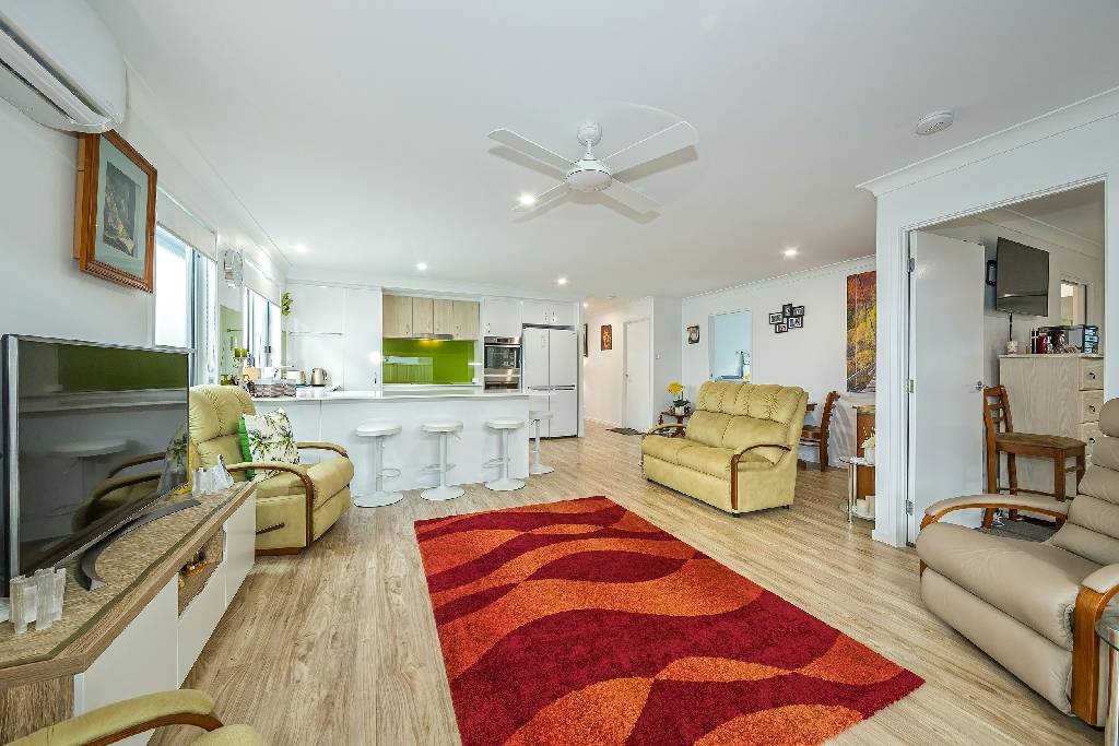 018 Orianna Sandstone Qld 4511-4