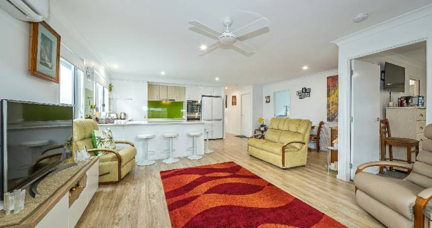 018 Orianna Sandstone Qld 4511-4