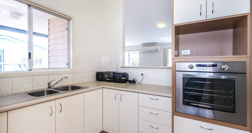 597 Kalamunda Rd, High Wycombe WA 3