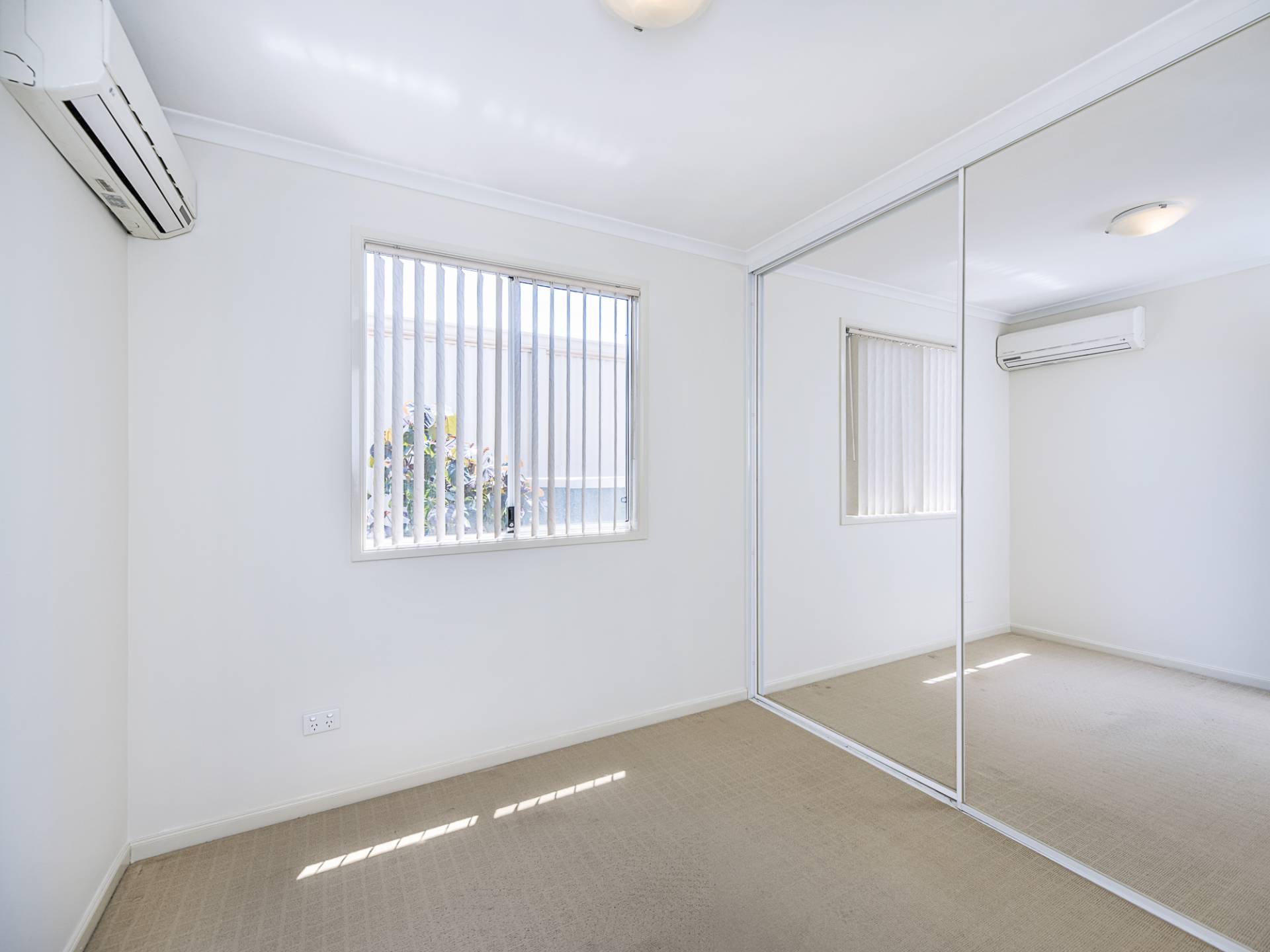 597 Kalamunda Rd, High Wycombe WA -1