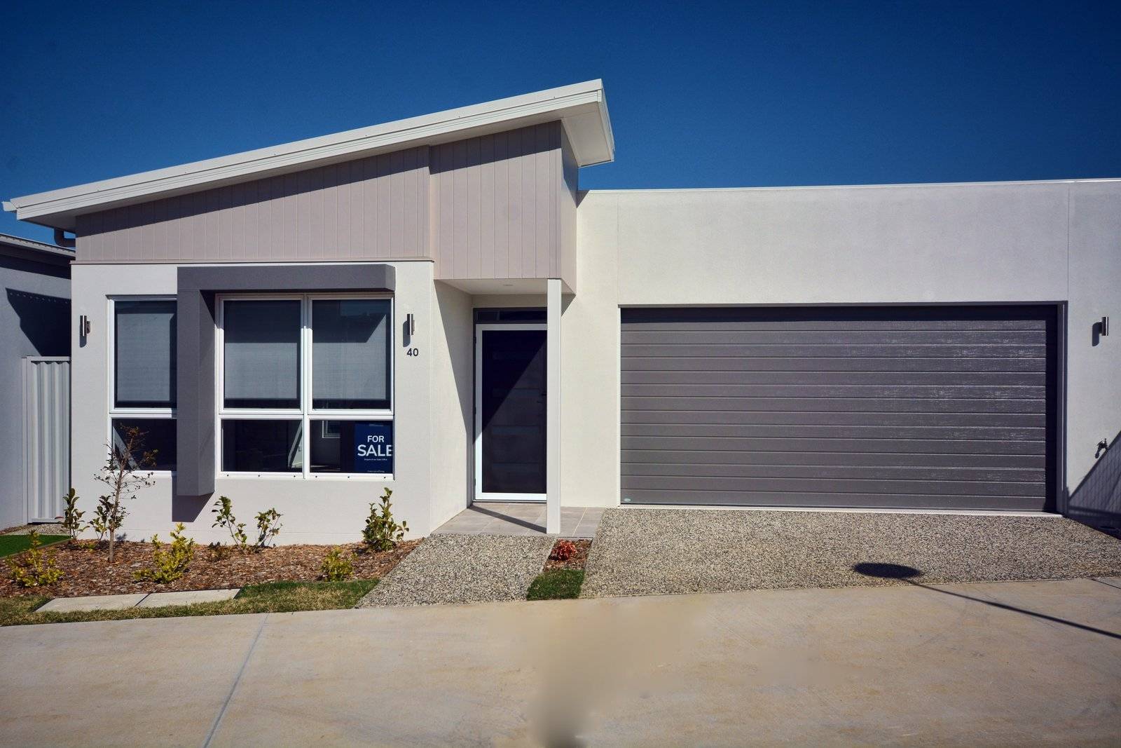 040 Orianna Sandstone Qld 4511-5