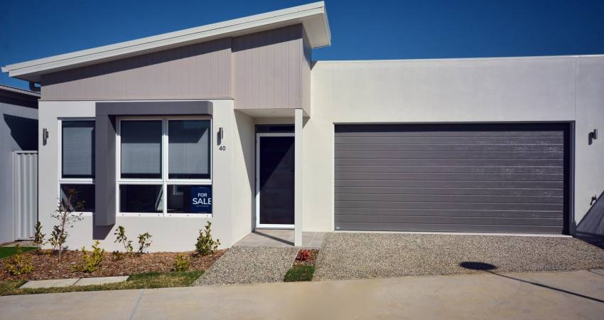 040 Orianna Sandstone Qld 4511-5