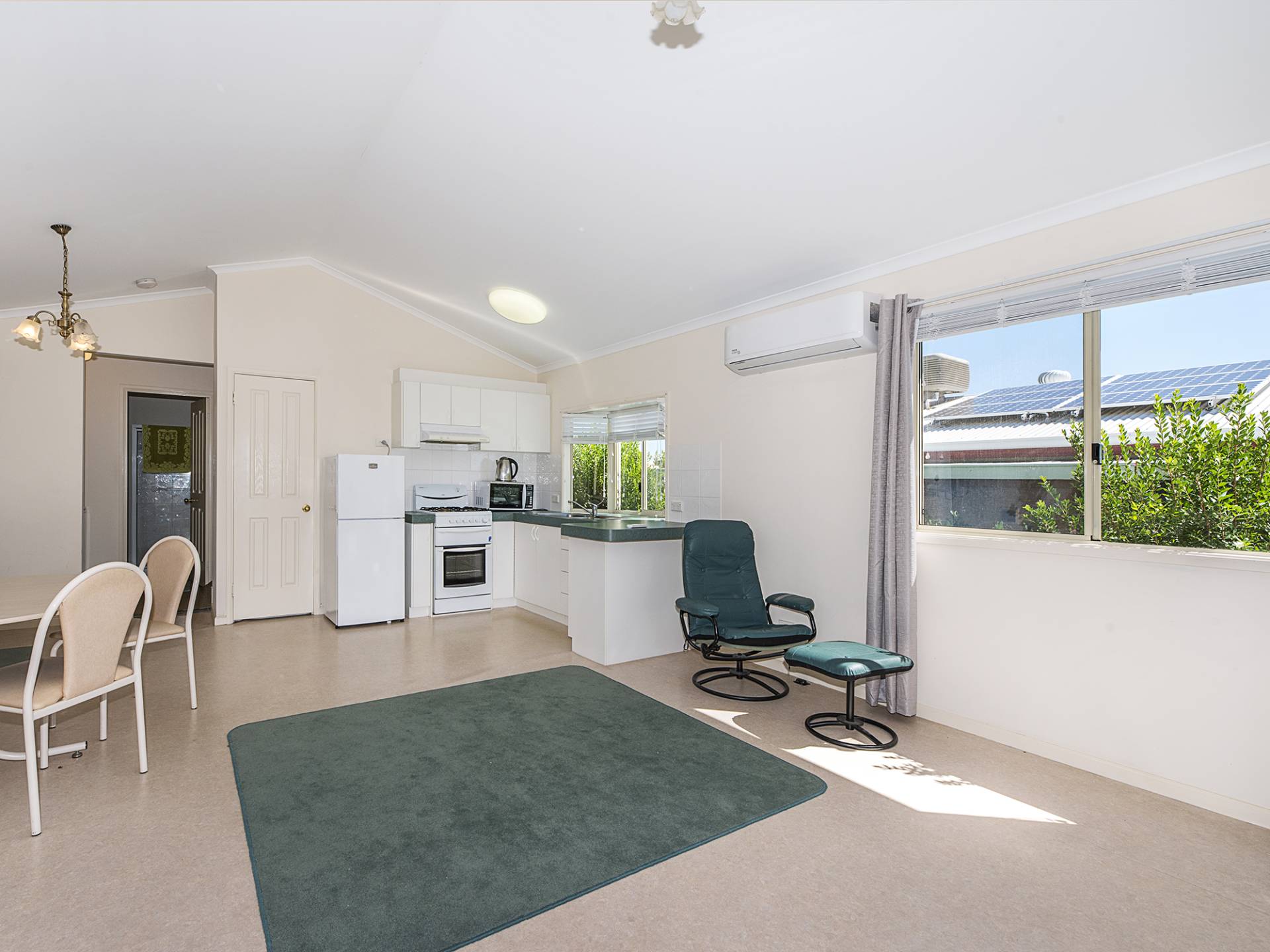 1140 Wanneroo Rd, Ashby-5