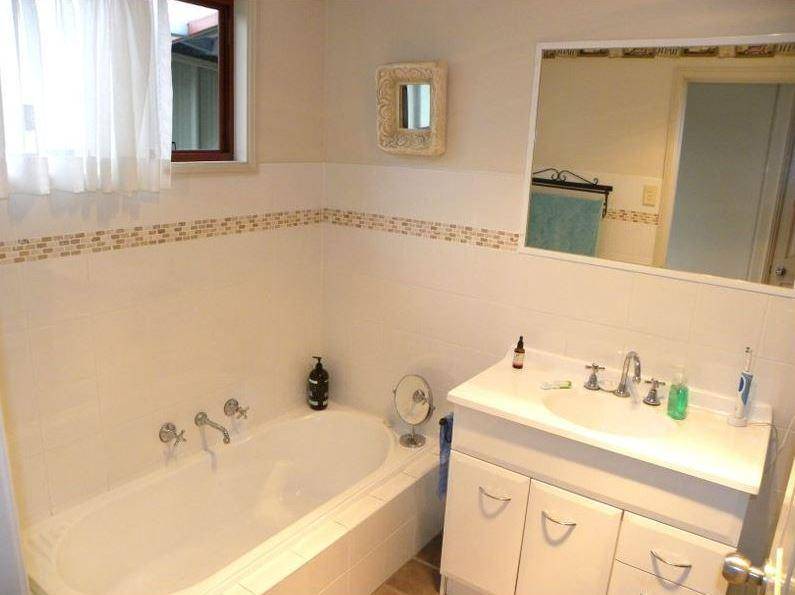 051 The Dunes Sussex Inlet NSW 2540-3