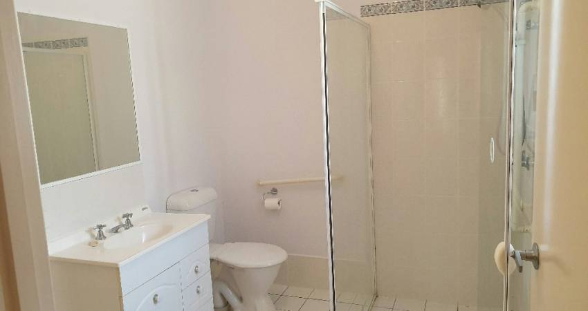 054 Regal Waters Bethania QLD 4205-5
