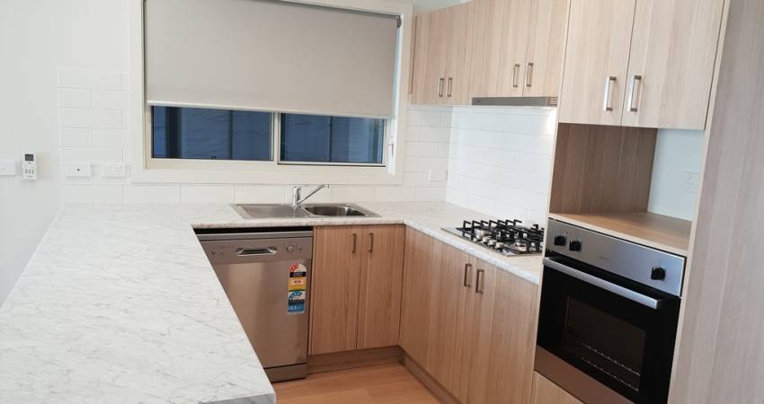 639 Kemp Street, Springdale Heights NSW 2641  2