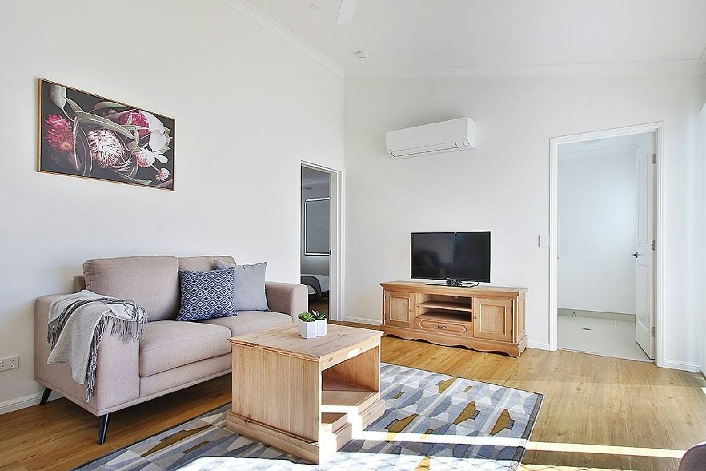 26 Andrew Road, Greenbank QLD 4124-2