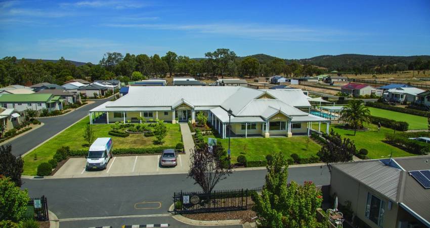 639 Kemp Street, Springdale Heights NSW 2641  1