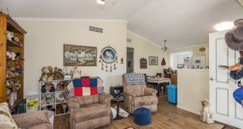 1140 Wanneroo Rd, Ashby-6