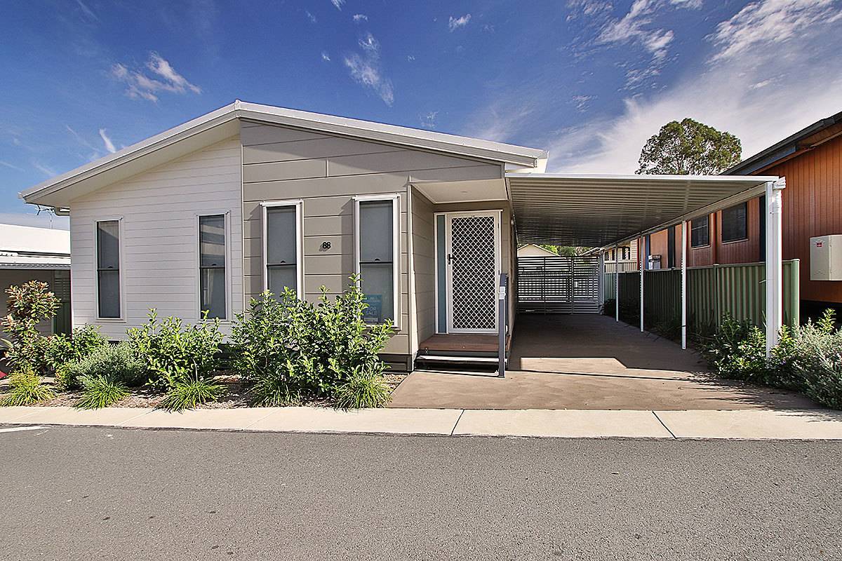 26 Andrew Rd Greenbank QLD 4124-5