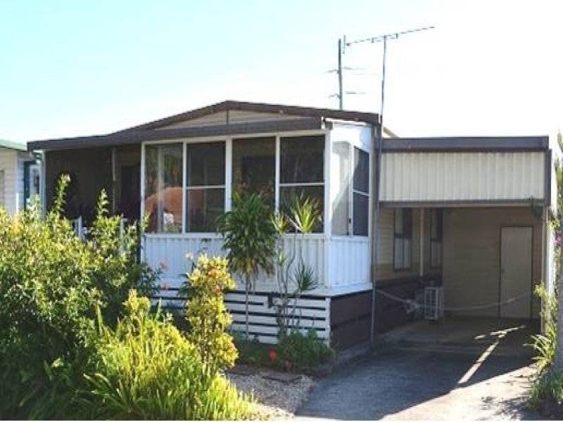 1/210 Pacific Highway (Lime Tree Village), Coffs Harbour 2