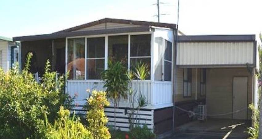 1/210 Pacific Highway (Lime Tree Village), Coffs Harbour 2
