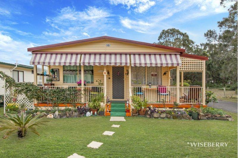 10/2 Evans Road Canton Beach NSW 2263 2