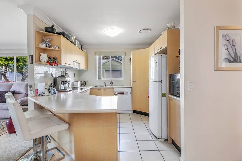 101/2 Saliena Avenue Lake Munmorah, NSW 2259-7