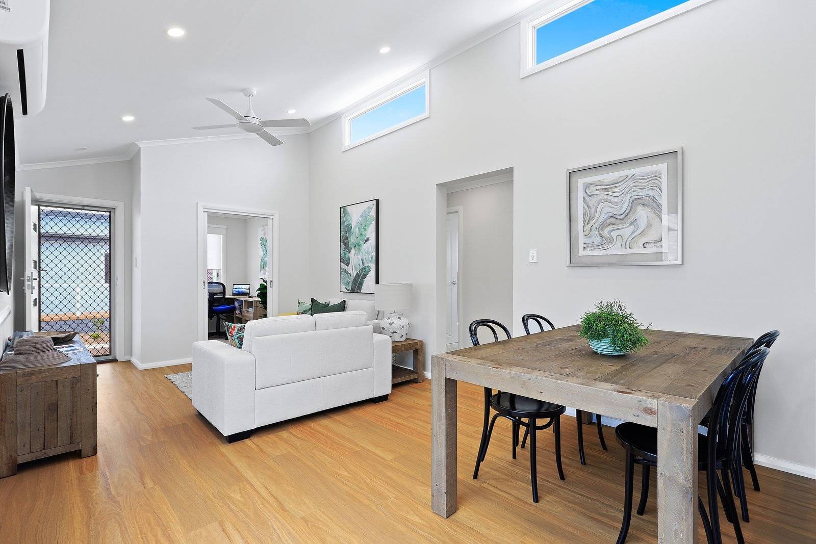 101 Suncoast Ulladulla NSW 2539-3