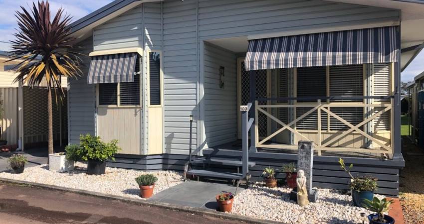 2 Mulloway Road, Chain Valley Bay NSW-3