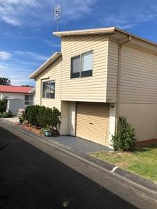 106 The Sanctuary Redhead NSW 2290-1