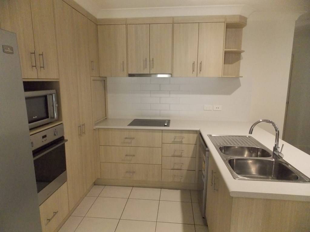 107 Tamarind Place Norman Gardens QLD 4701-2