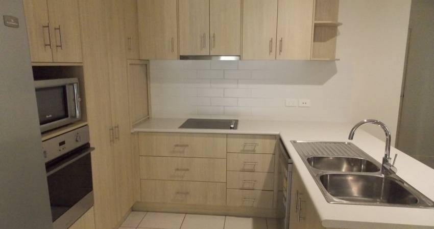 107 Tamarind Place Norman Gardens QLD 4701-2