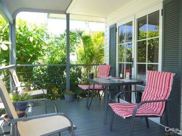 10 Duncan Sinclair Dr, 57 Empire Bay Dr, Kincumber 2