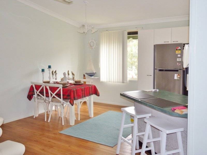 10 The Rocks Village, South West Rocks, NSW 2431 1